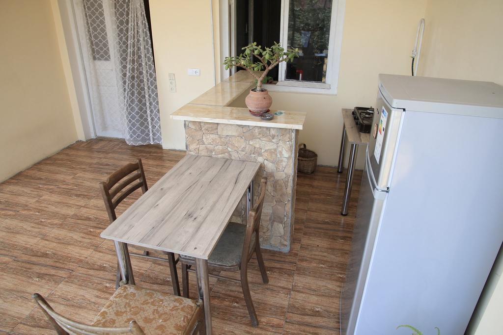 Guest House Ebralidze Mtsʼkhetʼa Exterior foto
