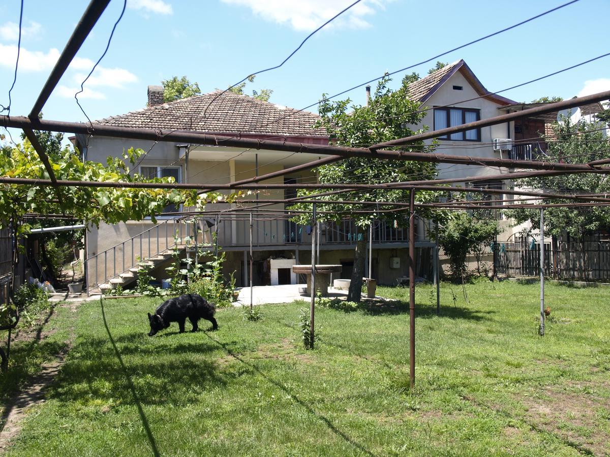 Guest House Ebralidze Mtsʼkhetʼa Exterior foto